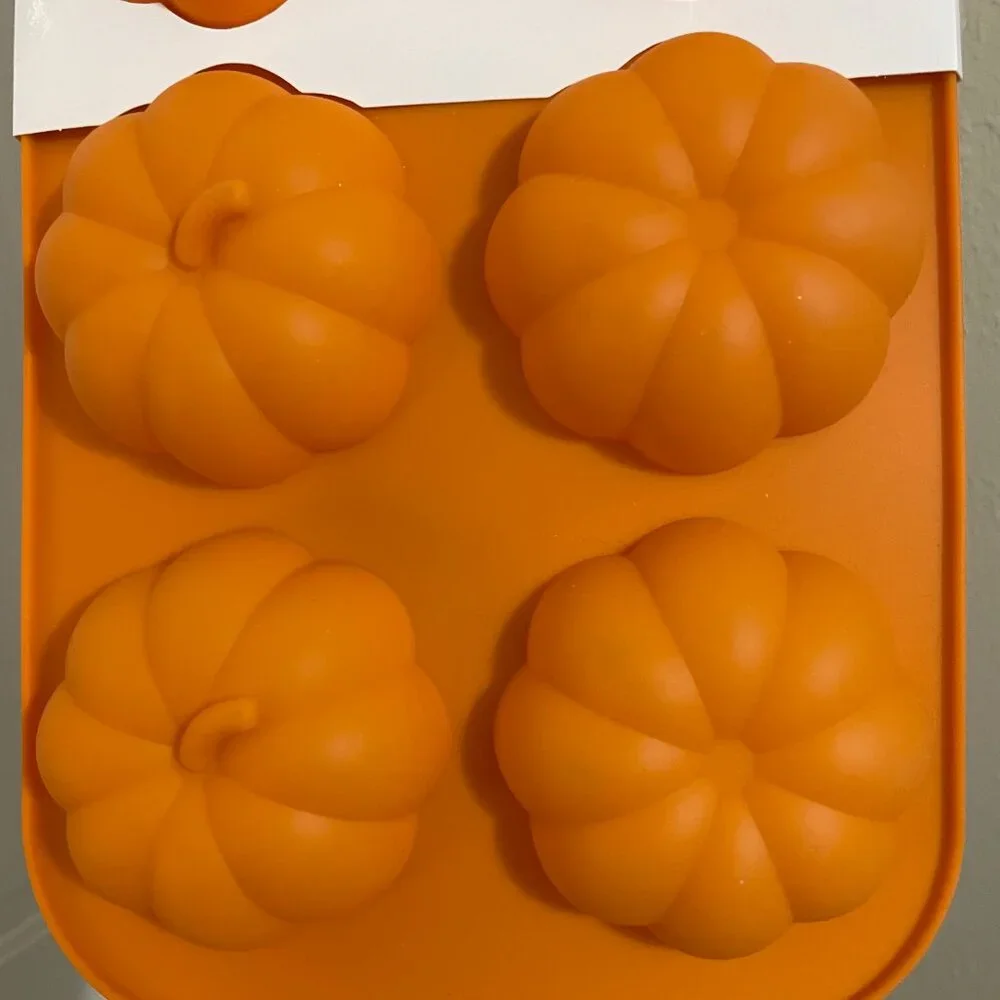Celebrate It - Silicone Treat Mold - Pumpkins